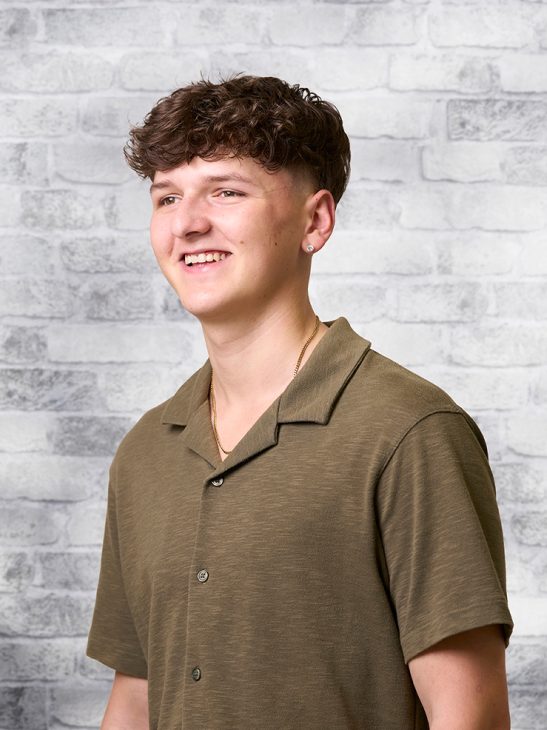 2025-05-09-Holimob-Noah-Molinari3871 copy b