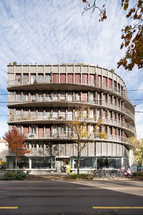 Nic_Hahne_NOV_25_Holinger_Moll-2